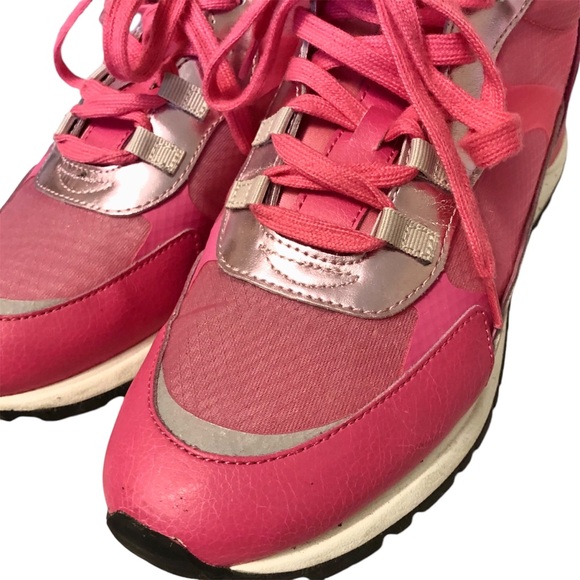 ALDO Retro Style Wedge Sneaker - Picture 6 of 6